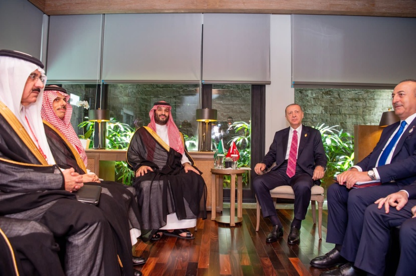 ولي العهد يلتقي الرئيس التركي على هامش انعقاد قمة مجموعة العشرين