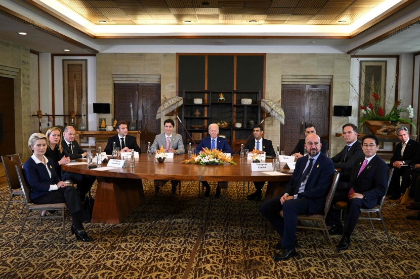 بايدن: انفجار بولندا ربما لم يكن بسبب صاروخ أطلق من روسيا 