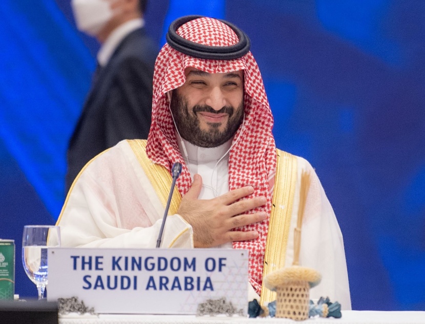 ولي العهد يشارك في الحوار غير الرسمي لقادة الدول الأعضاء في «أبيك»
