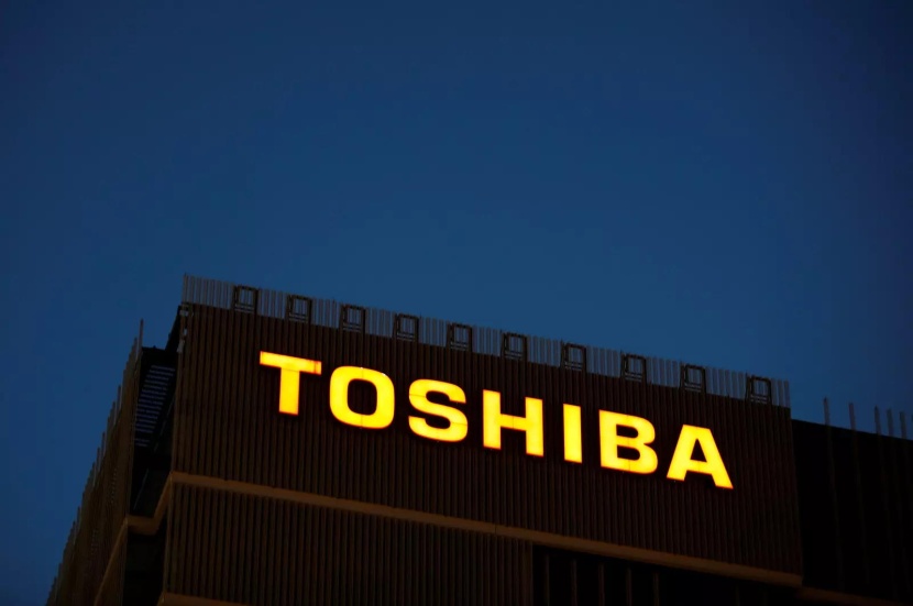 مقابل 14.4 مليار دولار .. صندوق ياباني يدرس الاستحواذ على "توشيبا"