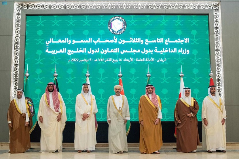 وزير الداخلية: المخاطر والتحديات التي يمر بها العالم تؤكد أهمية التمسك بالوحدة وتعزيز العمل المشترك