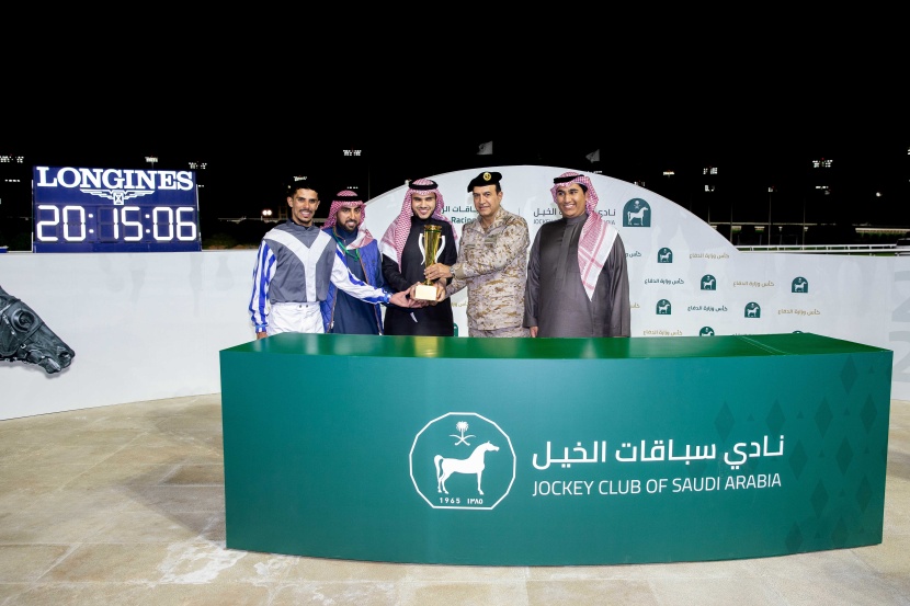 الحفل 74 لنادي سباقات الخيل .. "جني" تكسب التحدي و"قربه" تحصد كأس "الدفاع"