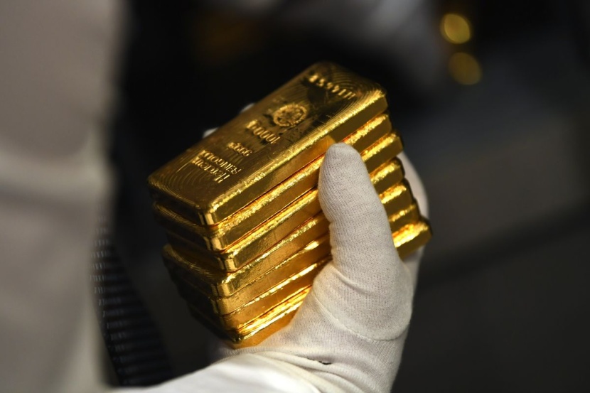 الذهب يستقر مع ترقب المتعاملين لمسار رفع الفائدة الأمريكية 