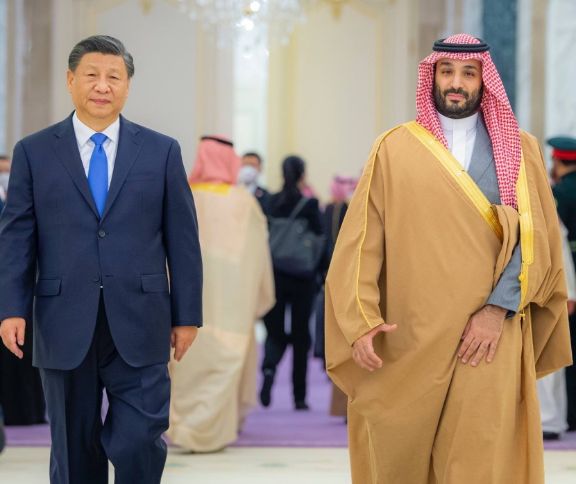 الرئيس الصيني يصل إلى قصر اليمامة في الرياض وولي العهد في مقدمة مستقبليه