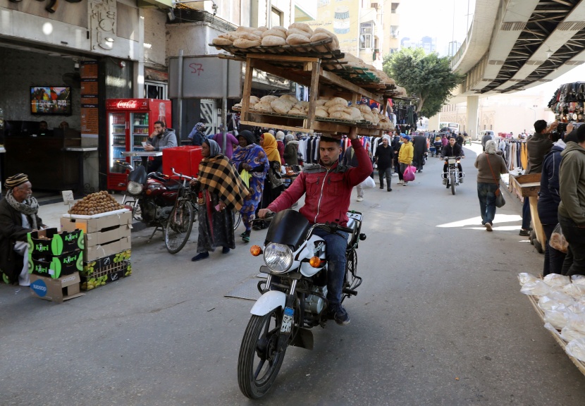 مصر تزيد سعر شراء القمح المحلي 40% في غمرة التضخم