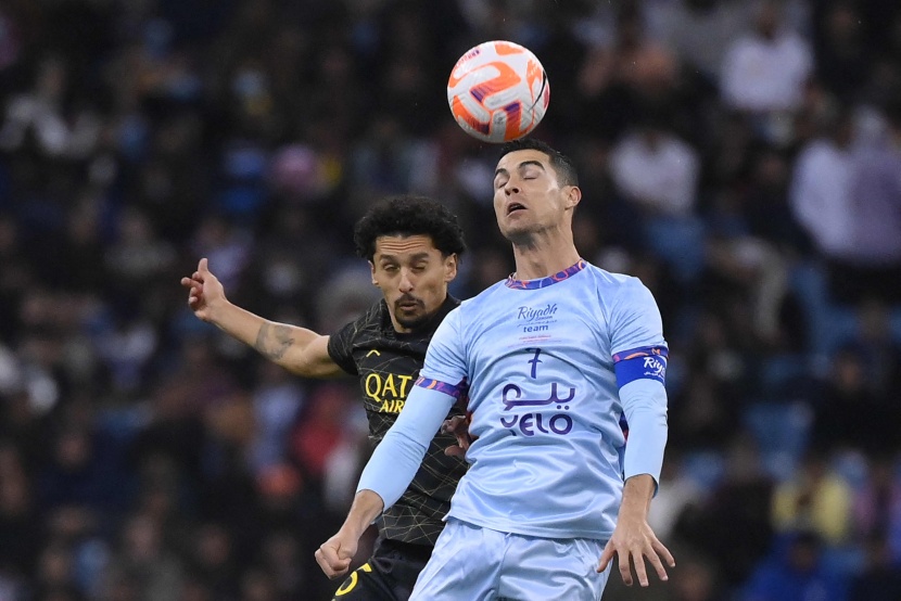 باريس يتقدم ورونالدو يرد في الشوط الأول من مباراة كأس موسم الرياض