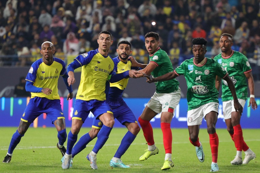 النصر يهزم الاتفاق ويستعيد الصدارة في الظهور الأول لرونالدو