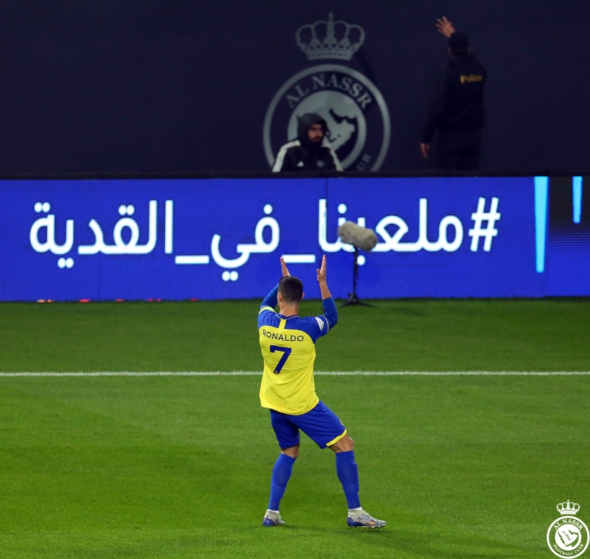 6.5 مليار دولار حجم سوق انتقالات اللاعبين في 2022