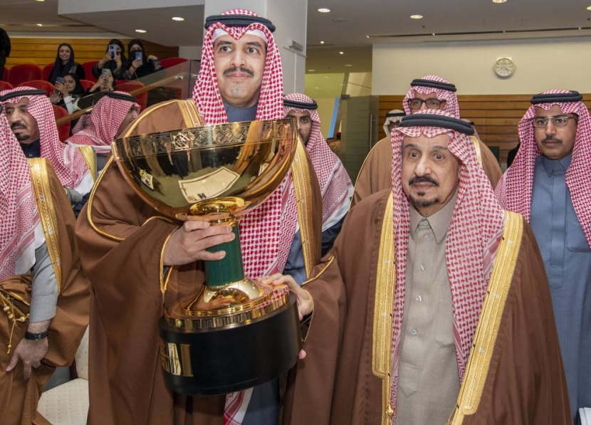 «سكوت لاند يارد» و«مستولي» بطلا كأسي خادم الحرمين الشريفين