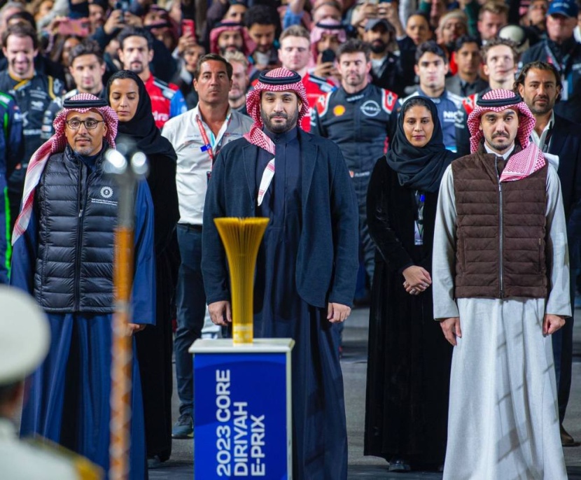 ولي العهد يشهد سباق فورمولا الدرعية