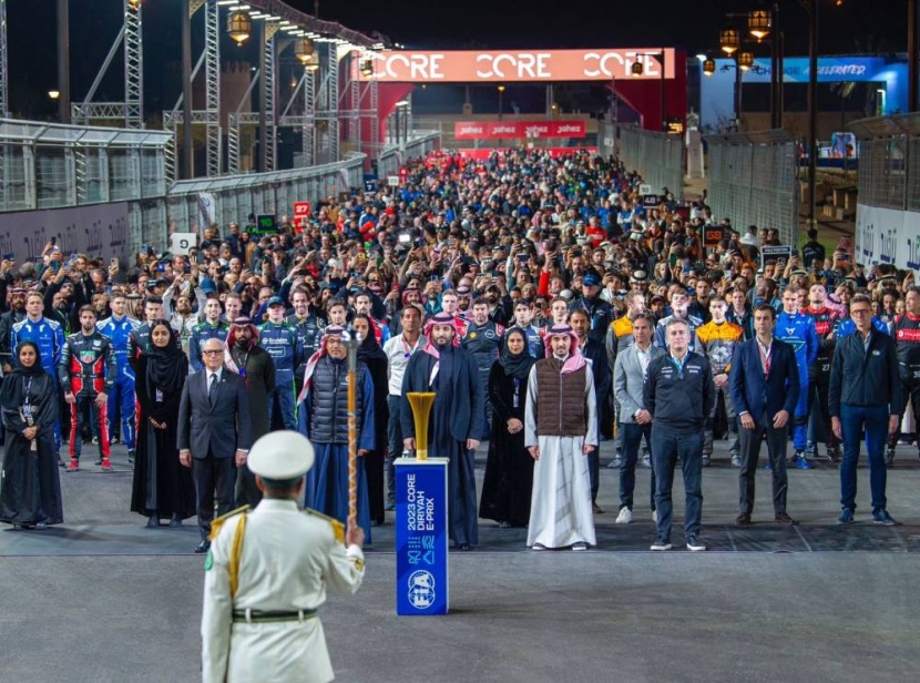 ولي العهد يشهد سباق فورمولا الدرعية