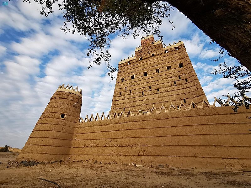 نجران .. تنوع طبيعي وتراثي يضيف للسائحين تجربة فريدة
