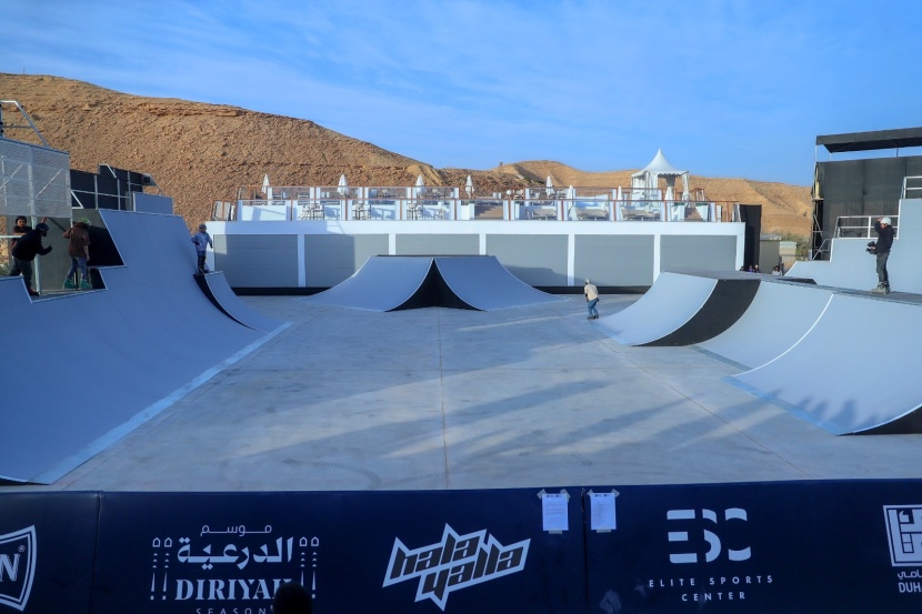 27 يوما لإنشاء "أرينا" لبطولة كأس العالم للدراجات الاستعراضية