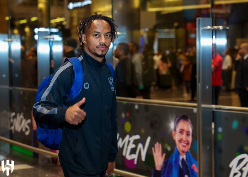 الهلال .. التكتيك لـ 3 خطوط