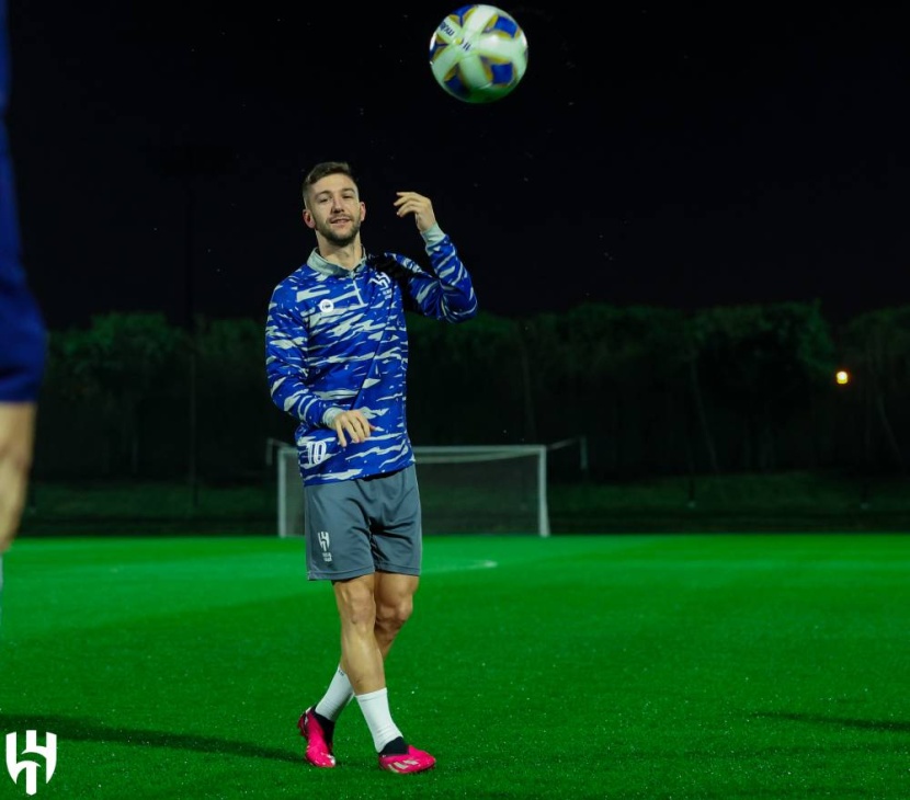 الهلال والشباب .. التأهل منشود
