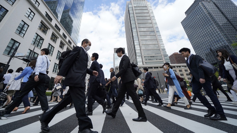 كبرى الشركات اليابانية تقر 3.8 % زيادة للأجور .. الأعلى منذ 30 عاما