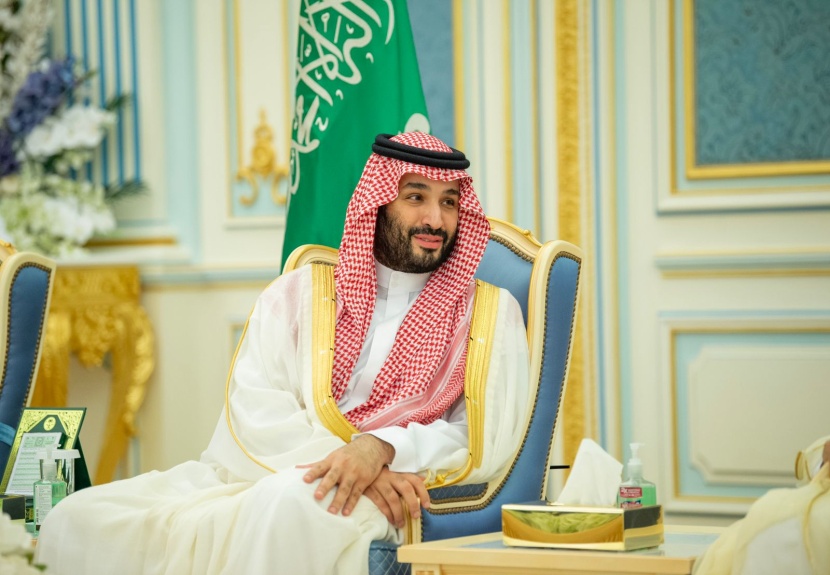 ولي العهد يستقبل المهنئين بشهر رمضان المبارك