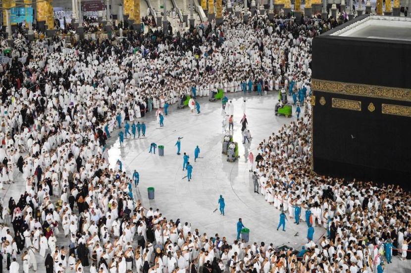 19.6 مليون معتمر ومصل في المسجد الحرام منذ بداية رمضان