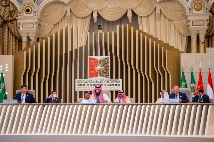 بحنكة ولي العهد .. السعودية تقود السلام