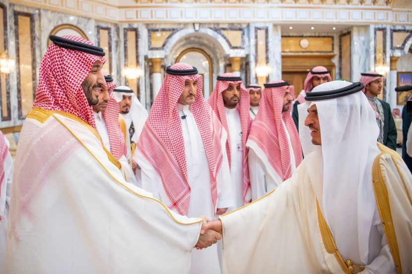 ولي العهد يستقبل الأمراء والعلماء وكبار المسؤولين بمناسبة عيد الفطر