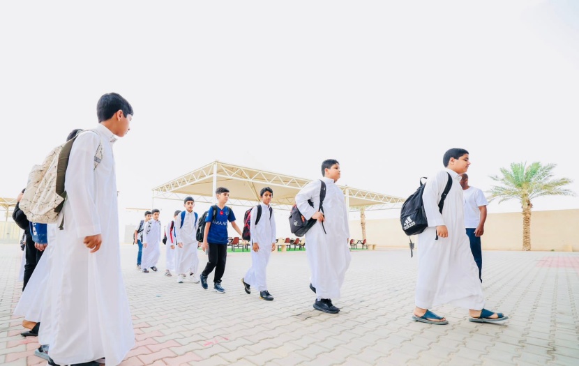 طلاب وطالبات مدارس "تعليم الرياض" يعودون لاستكمال الفصل الدراسي الثالث