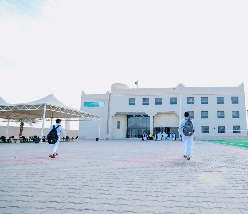 طلاب وطالبات مدارس "تعليم الرياض" يعودون لاستكمال الفصل الدراسي الثالث
