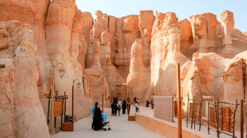 «الصندوق السياحي» .. 23 مشروعا قيد التطوير بقيمة استثمارية 16 مليار ريال