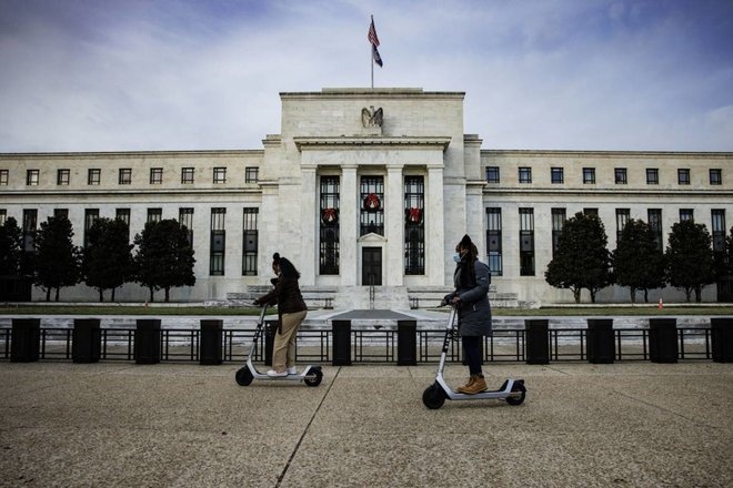 تكلفة التأمين ضد التخلف عن السداد في أمريكا عند أعلى مستوى في 14 عاما