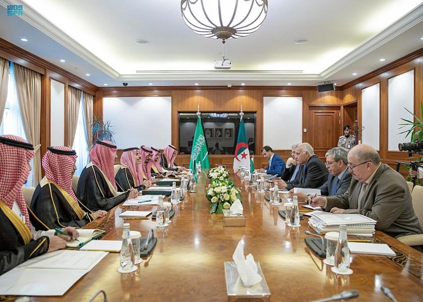 السعودية والجزائر توقعان اتفاقية إنشاء مجلس التنسيق الأعلى بين البلدين