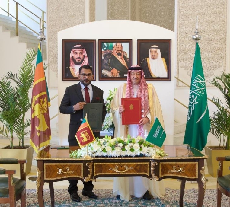 نائب وزير الخارجية يستقبل وزير الدولة للشؤون الخارجية في سريلانكا