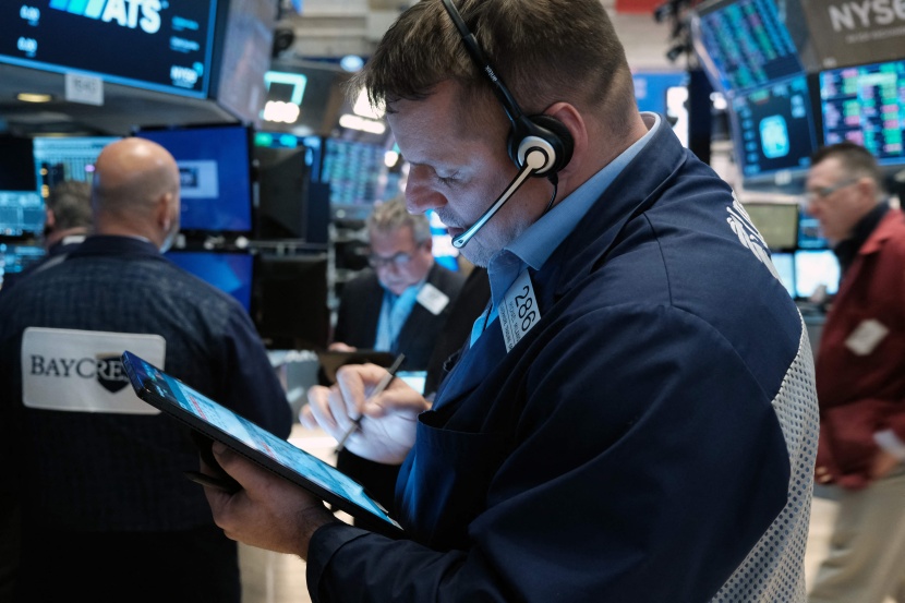 تفاؤل إزاء اتفاق سقف الدين يدعم الأسهم الأمريكية .. "ناسداك" يقفز 2.2%
