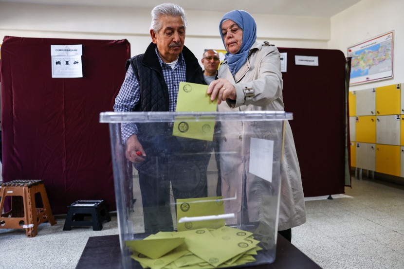 الأتراك يصوتون في جولة الإعادة لانتخابات الرئاسة