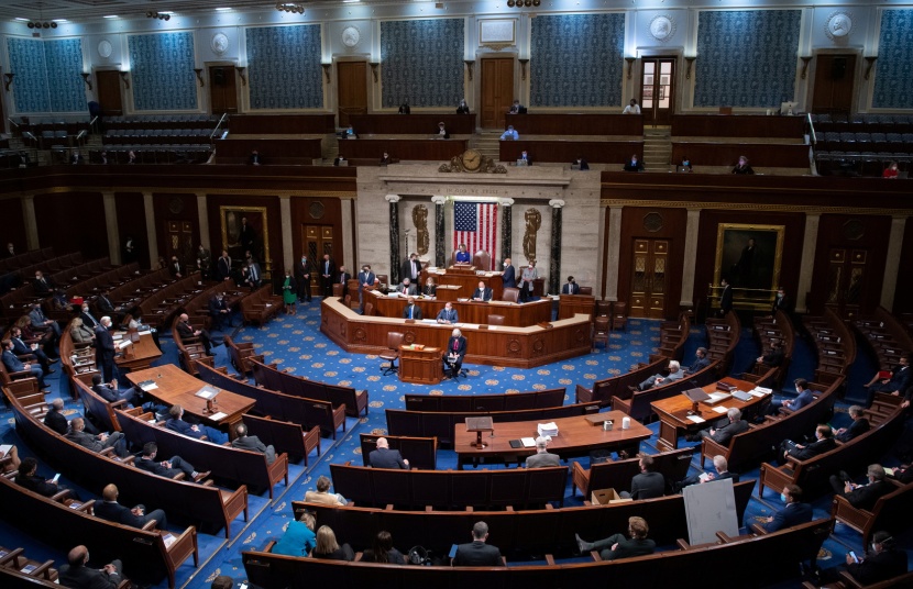  مجلس النواب الأمريكي يقر مشروع قانون تعليق سقف الدين العام