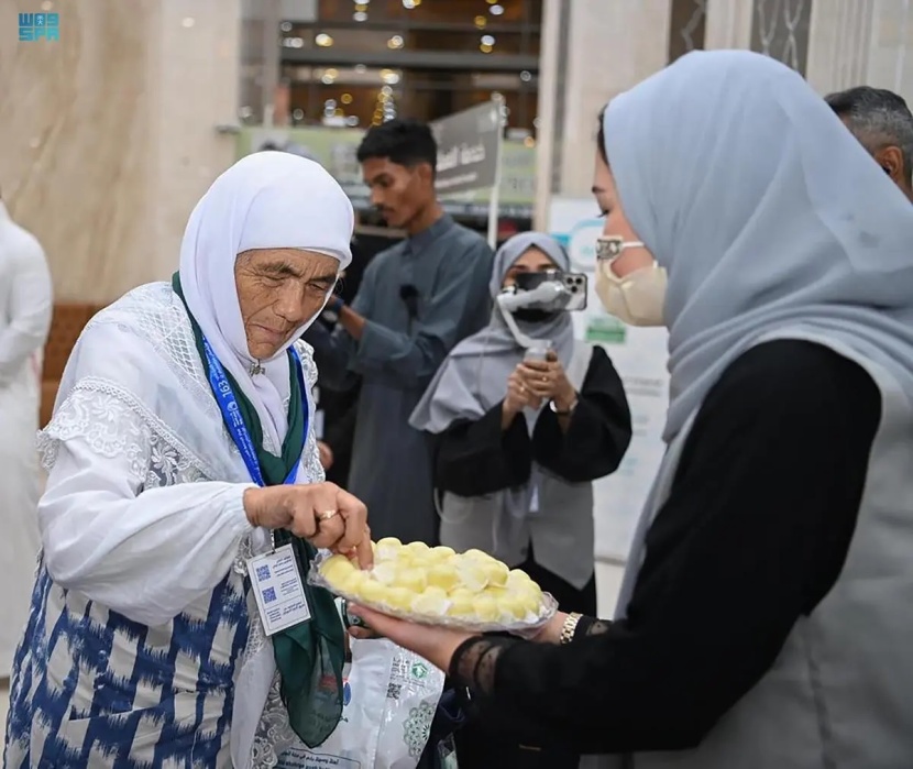 وصول أول فوجين من حجاج روسيا وأوزبكستان إلى مكة المكرمة