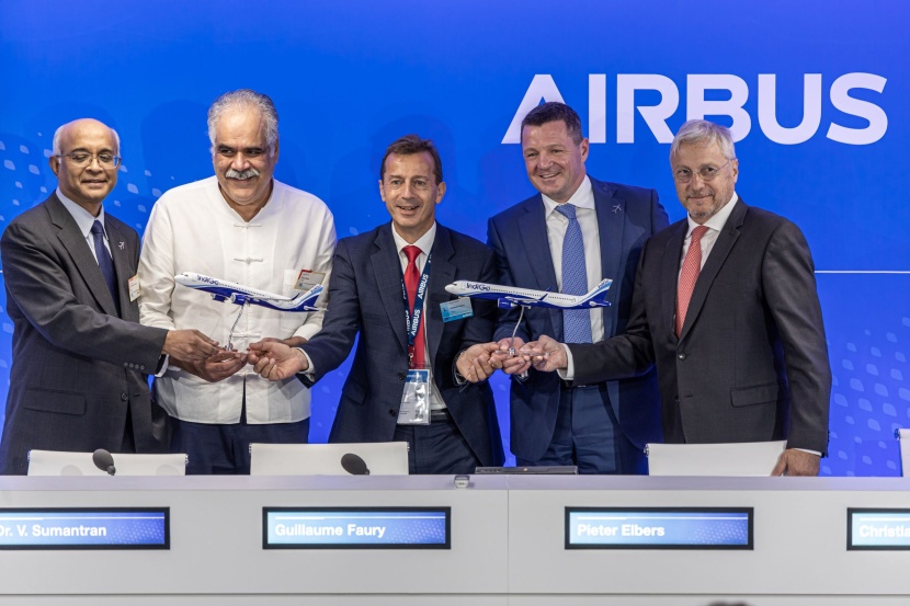 إنديجو الهندية تبرم أكبر صفقة في تاريخ الطيران بطلب شراء 500 طائرة إيرباص إنديجو الهندية تبرم أكبر صفقة في تاريخ الطيران بطلب شراء 500 طائرة إيرباص
