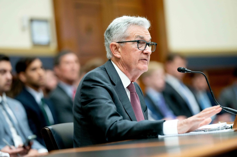 رئيس الاحتياطي الفيدرالي يؤيد رفع معدلات الفائدة بوتيرة أبطأ