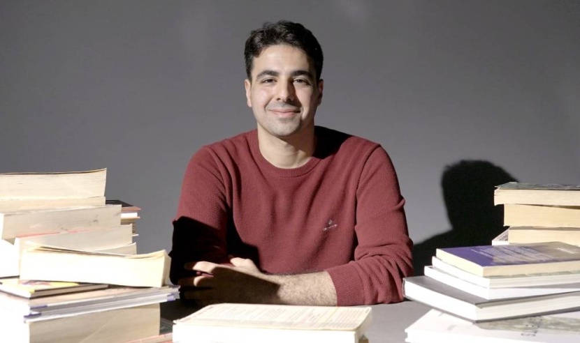 «الخط الأبيض من الليل» .. قاضي الكتب حينما تأسره دهشة القراءة