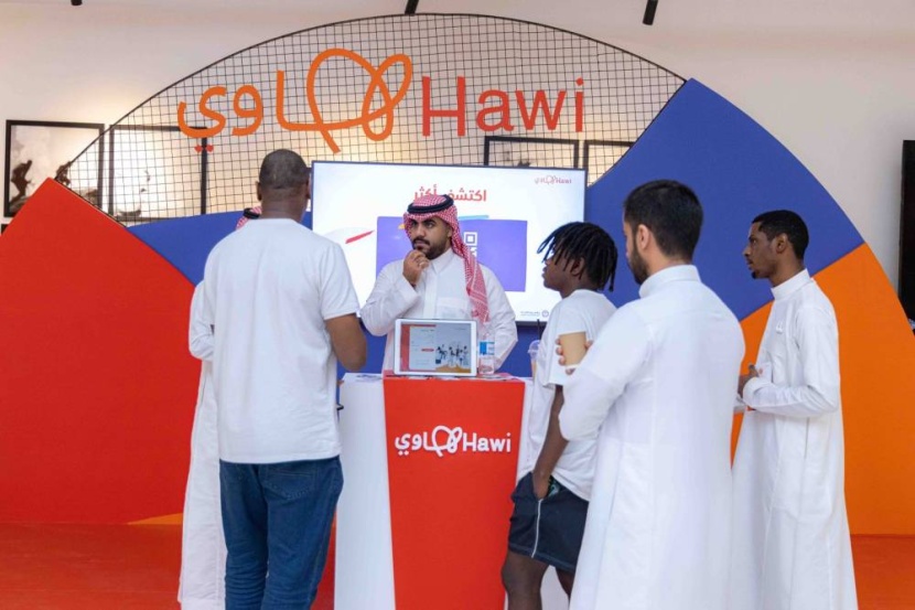 «بوابة هاوي» تدعم الهوايات الثقافية في «الأسبوع السعودي» للحرف اليدوية