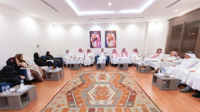الجمعية السعودية لكتاب الرأي تستضيف الرئيس التنفيذي لمطارات الرياض مساعد الداود