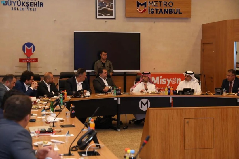 الحقيل يبحث الفرص الاستثمارية مع حاكم إسطنبول ورؤساء الشركات التركية
