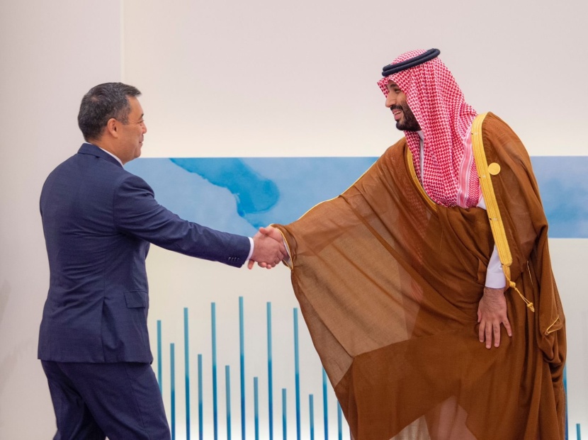 ولي العهد: ضرورة مواجهة كل ما يؤثر في أمن الطاقة وسلاسل الإمدادات الغذائية