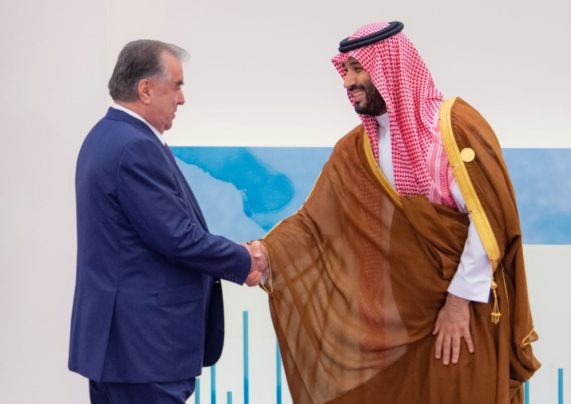 ولي العهد: ضرورة مواجهة كل ما يؤثر في أمن الطاقة وسلاسل الإمدادات الغذائية