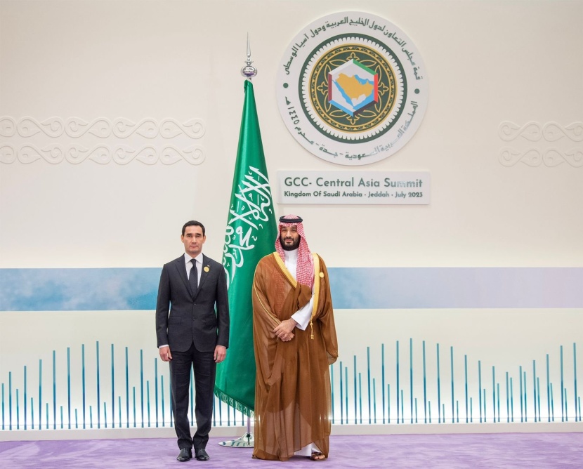 ولي العهد: ضرورة مواجهة كل ما يؤثر في أمن الطاقة وسلاسل الإمدادات الغذائية