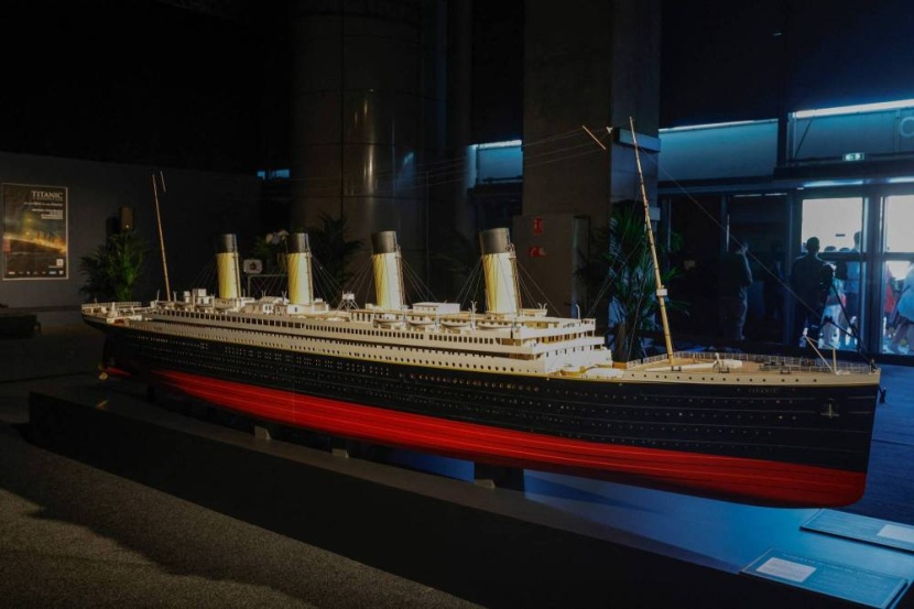 «تايتانيك» .. معرض يضم 260 قطعة من حطام أكبر سفينة في العالم