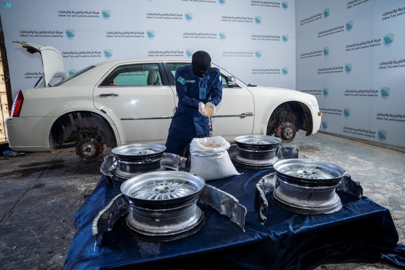 إحباط تهريب أكثر من 539 ألف حبة كبتاجون في منفذ الحديثة