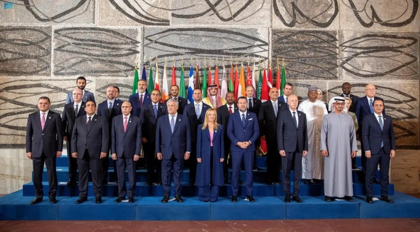 نيابة عن ولي العهد.. وزير الداخلية يرأس وفد السعودية المشارك بمؤتمر التنمية والهجرة في إيطاليا