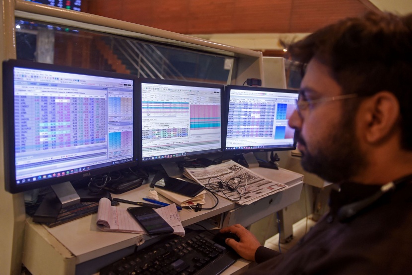 تمديد الصين آجال قرض بـ 2.4 مليار دولار ينعش البورصة الباكستانية