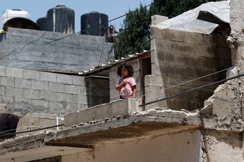 استهدافا للوجود الفلسطيني في القدس.. قوات الاحتلال تهدم منزلا وتشرد ساكنيه