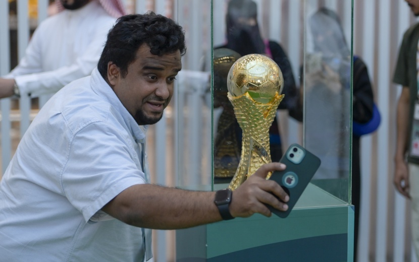 "كأس جديدة" لبطولة الملك سلمان للأندية العربية 