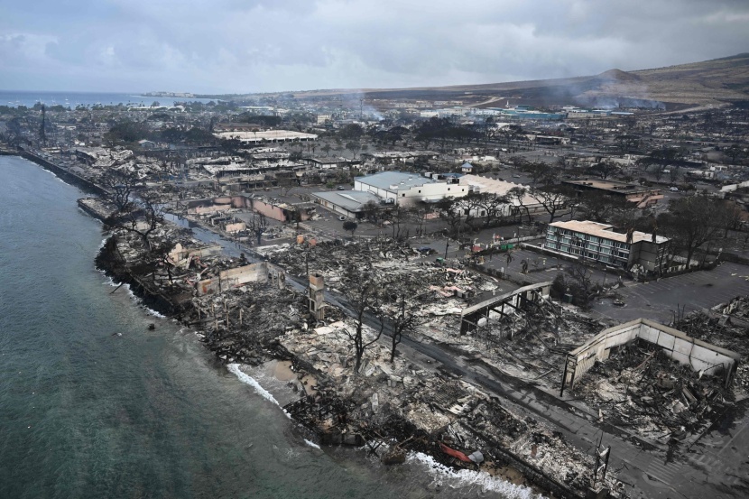 حرائق غابات هاواي تشجع نظريات المؤامرة وإنكار تغير المناخ 